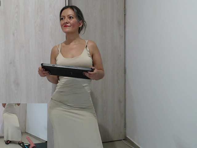 candymilff live cam on BongaCams