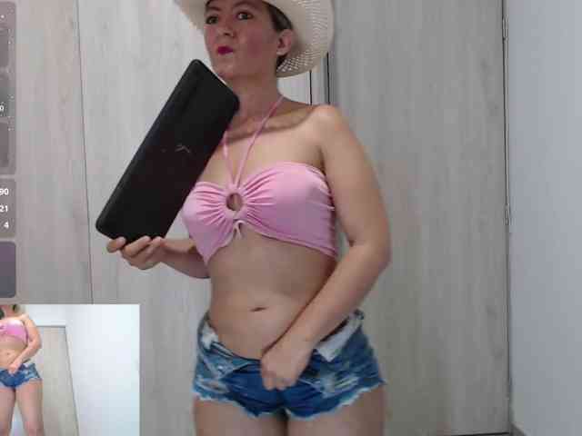 candymilff webcam