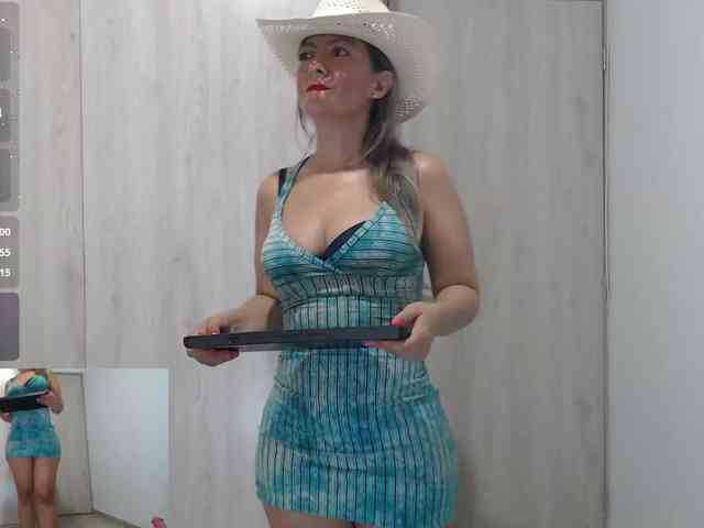 Model: candymilff