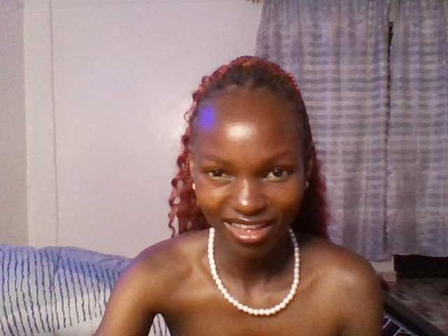 Pocketdoll09 live cam on BongaCams