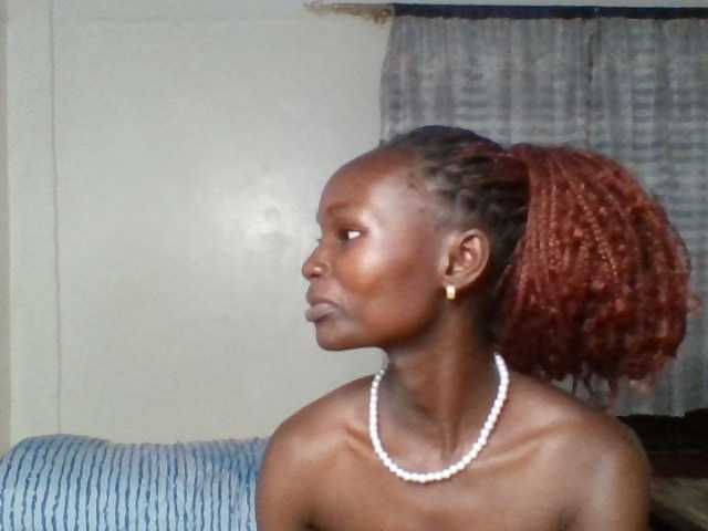 Pocketdoll09 live cam on BongaCams