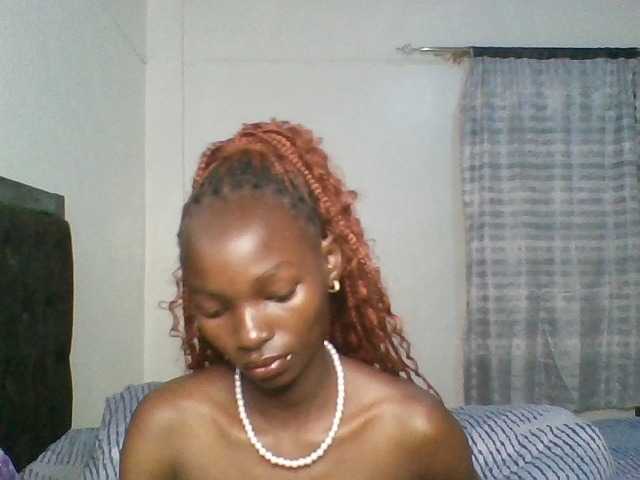Pocketdoll09 live cam on BongaCams