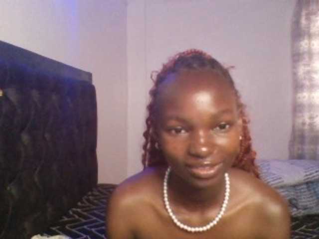 Pocketdoll09 live cam on BongaCams