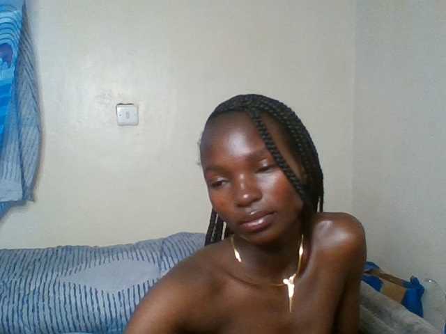 Pocketdoll09 live cam on BongaCams