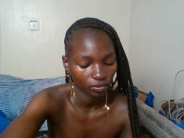 Pocketdoll09 live cam on BongaCams