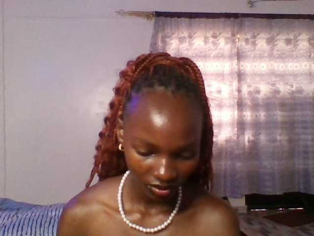 Pocketdoll09 live cam on BongaCams