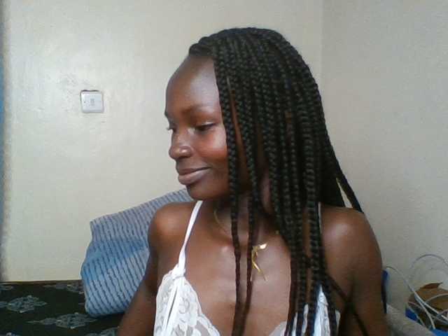 Pocketdoll09 live cam on BongaCams