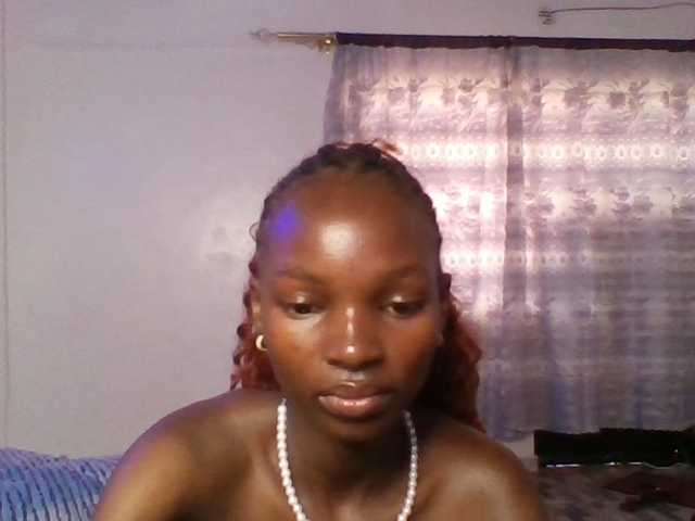 Pocketdoll09 live cam on BongaCams