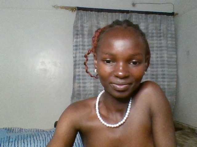 Pocketdoll09 live cam on BongaCams