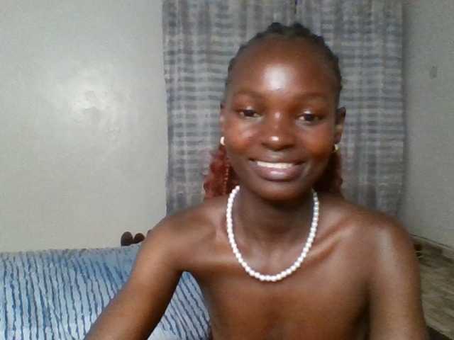 Pocketdoll09 live cam on BongaCams