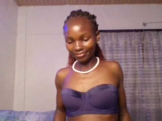Pocketdoll09 live cam on BongaCams