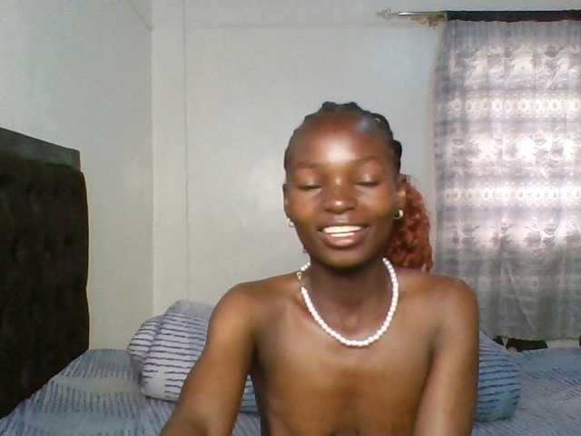 Pocketdoll09 live cam on BongaCams