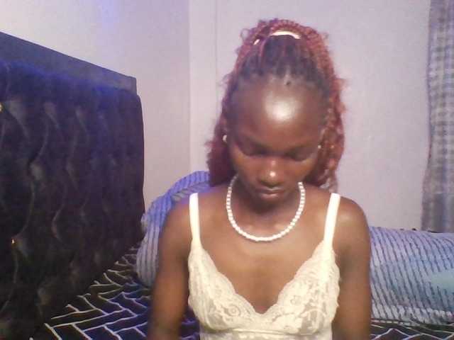 Pocketdoll09 live cam on BongaCams