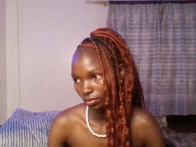 Pocketdoll09 live cam on BongaCams