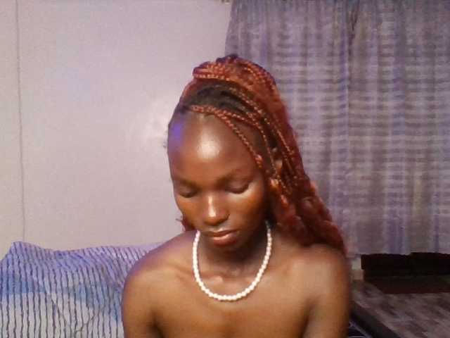 Pocketdoll09 live cam on BongaCams