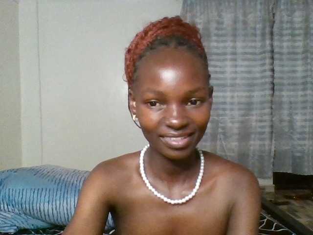 Pocketdoll09 live cam on BongaCams