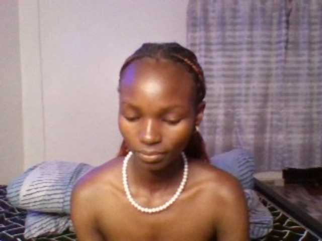 Pocketdoll09 live cam on BongaCams