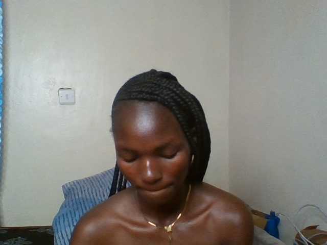Pocketdoll09 live cam on BongaCams