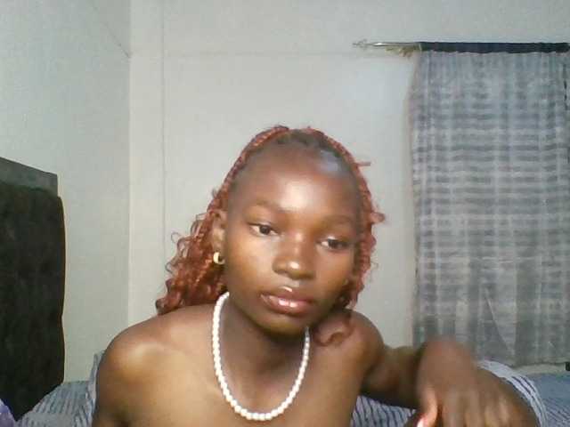Pocketdoll09 live cam on BongaCams