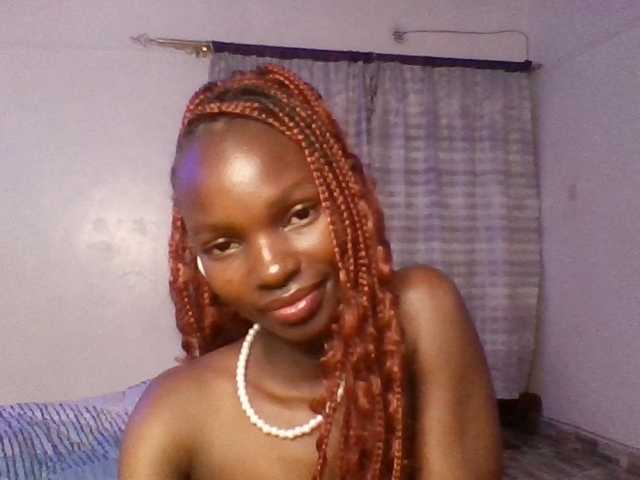 Pocketdoll09 live cam on BongaCams