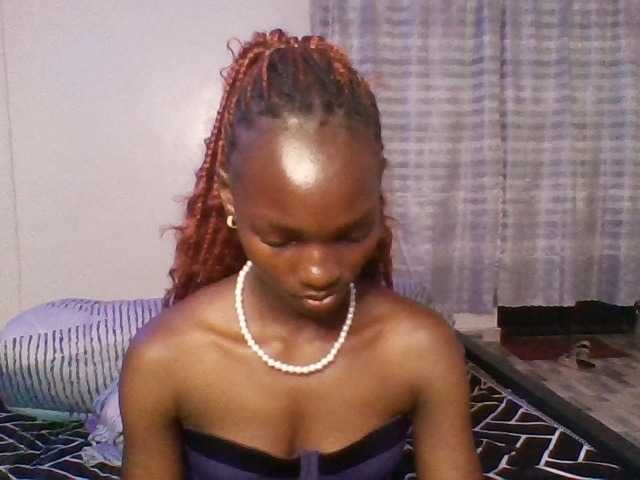 Pocketdoll09 live cam on BongaCams