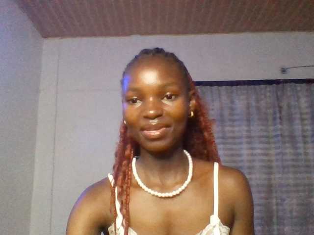 Pocketdoll09 live cam on BongaCams