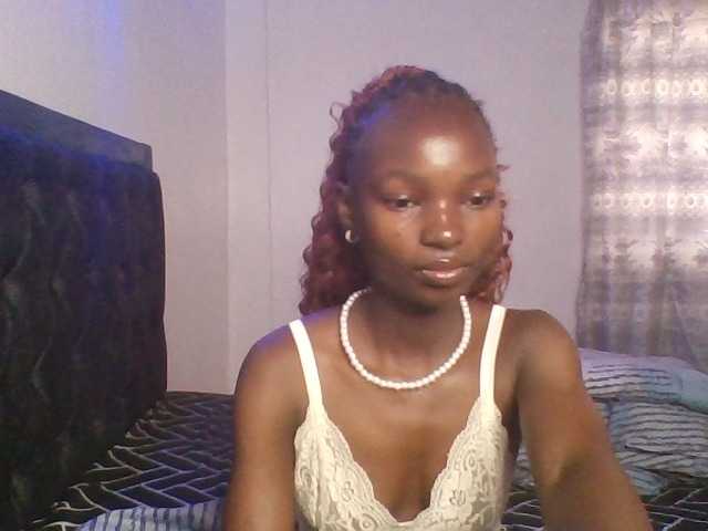 Pocketdoll09 live cam on BongaCams