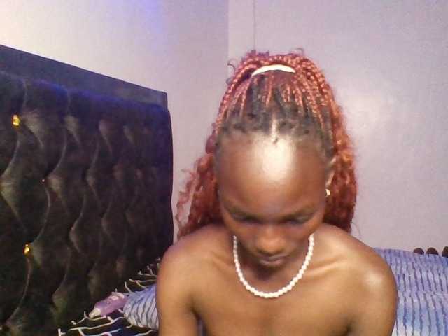 Pocketdoll09 live cam on BongaCams