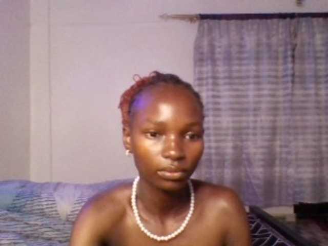 Pocketdoll09 live cam on BongaCams