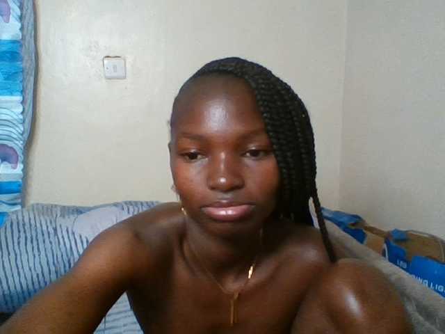 Pocketdoll09 live cam on BongaCams