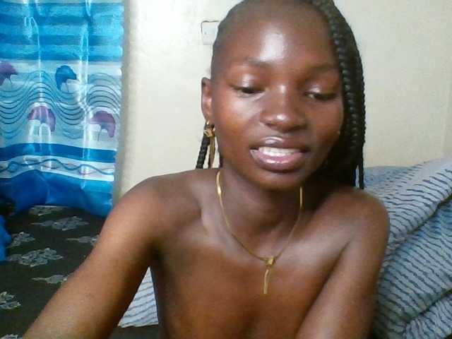 Pocketdoll09 live cam on BongaCams