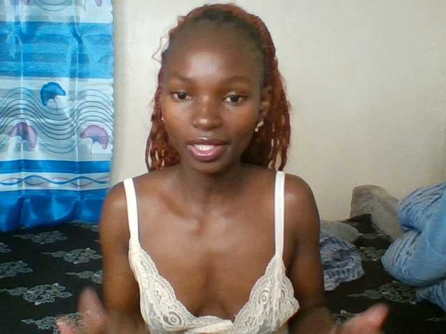 Pocketdoll09 live cam on BongaCams