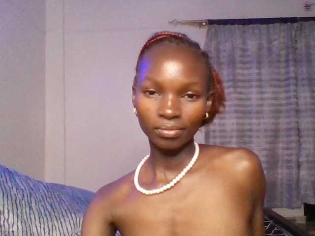 Pocketdoll09 live cam on BongaCams