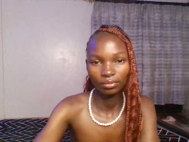 Pocketdoll09 live cam on BongaCams