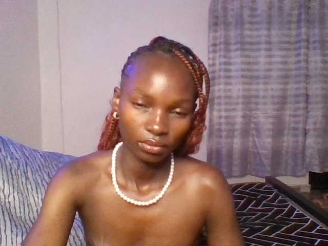 Pocketdoll09 live cam on BongaCams