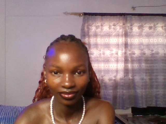 Pocketdoll09 live cam on BongaCams