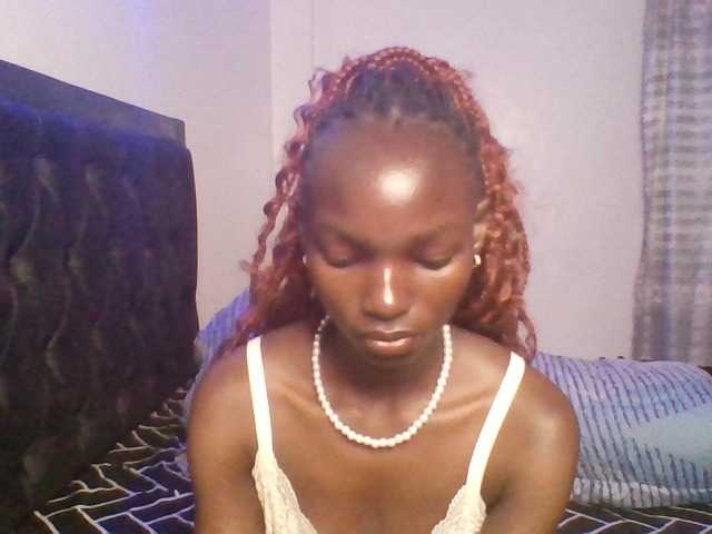Pocketdoll09 live cam on BongaCams