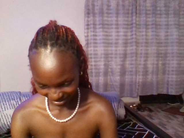 Pocketdoll09 live cam on BongaCams