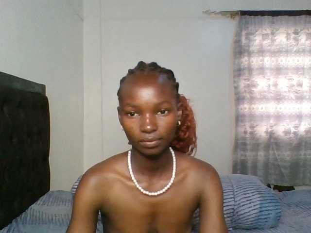 Pocketdoll09 live cam on BongaCams