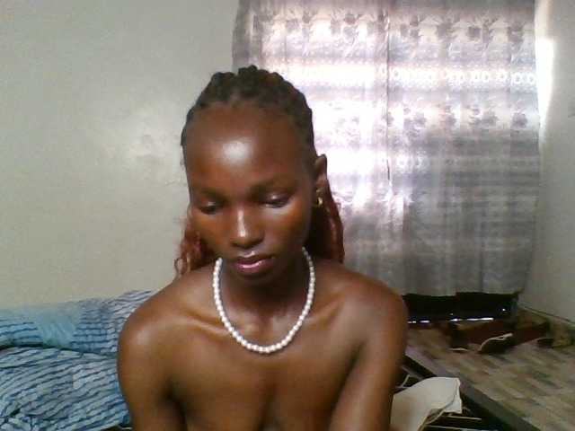 Pocketdoll09 live cam on BongaCams