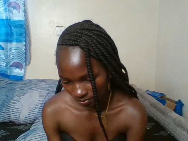 Pocketdoll09 live cam on BongaCams