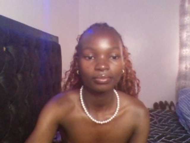 Pocketdoll09 live cam on BongaCams
