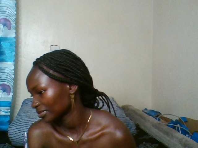 Pocketdoll09 live cam on BongaCams