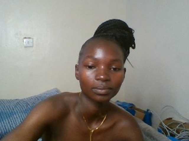 Pocketdoll09 live cam on BongaCams