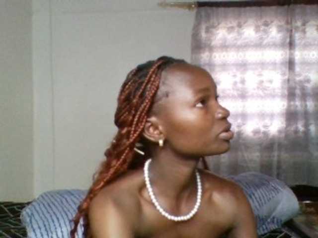 Pocketdoll09 live cam on BongaCams