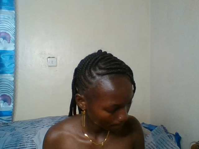 Pocketdoll09 live cam on BongaCams