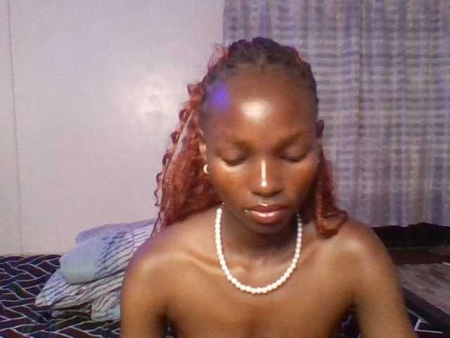 Pocketdoll09 live cam on BongaCams