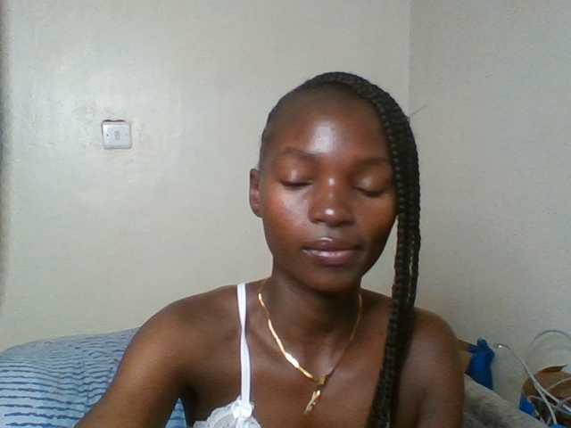 Pocketdoll09 live cam on BongaCams