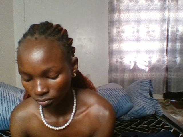 Pocketdoll09 live cam on BongaCams