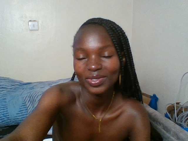 Pocketdoll09 live cam on BongaCams